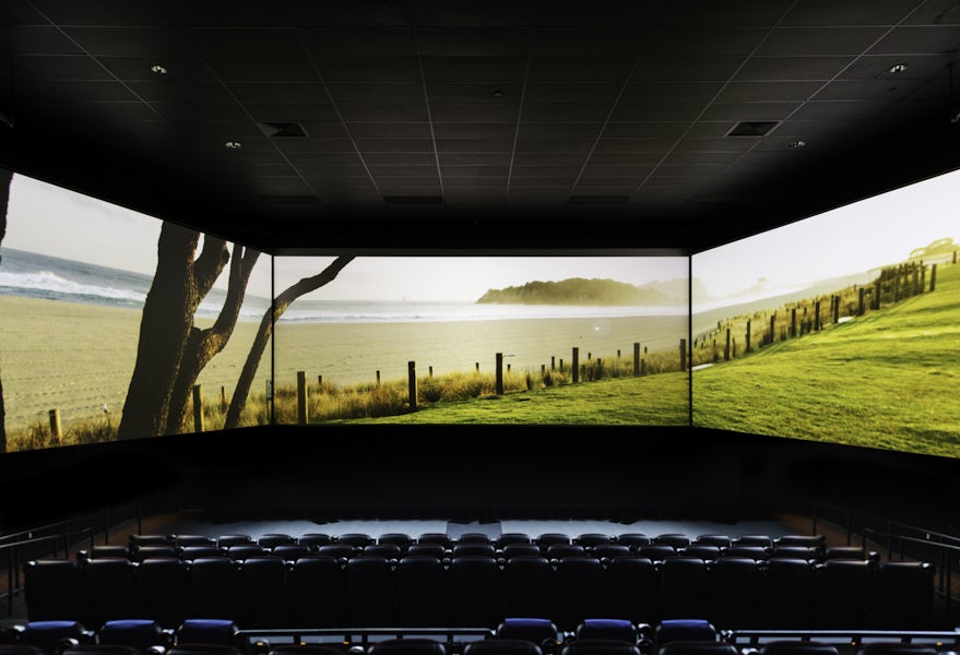 Movie Theaters Evolving with Panoramic Screens! 1442601629-barco4