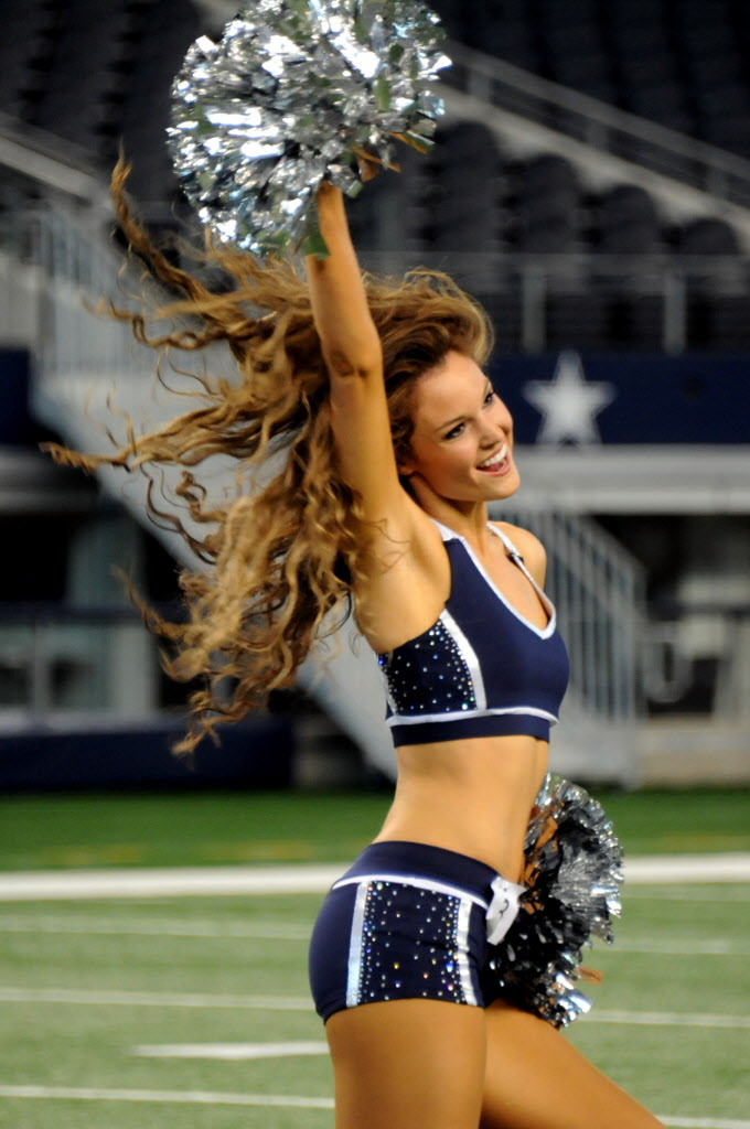 DCC KaShara  Dallas cheerleaders, Dallas cowboys cheerleaders, Football  cheerleaders