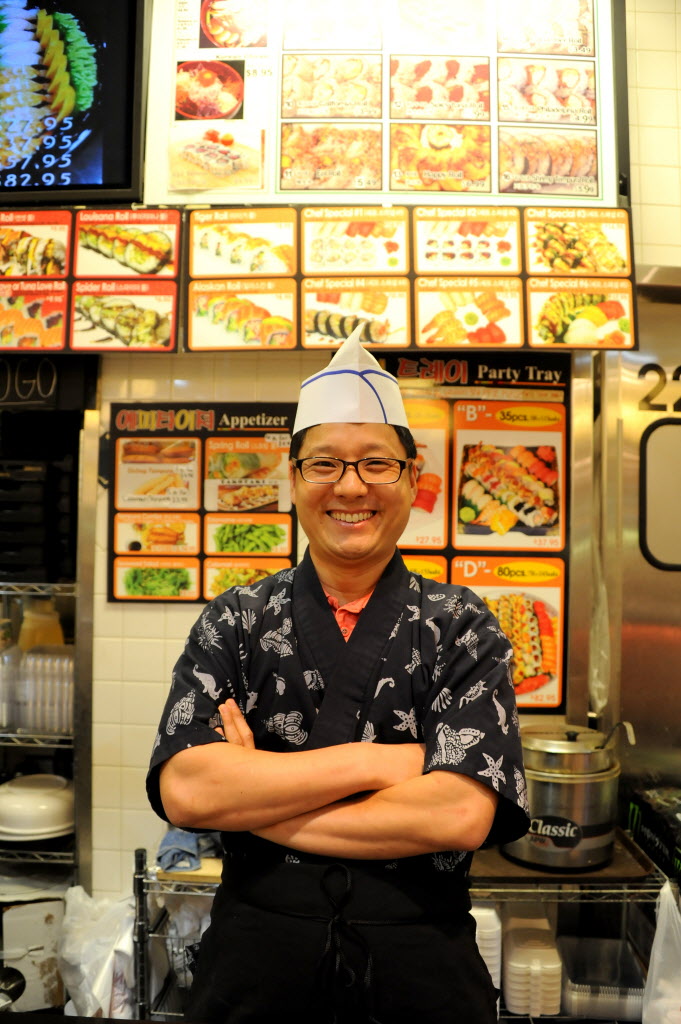 h mart food court hours