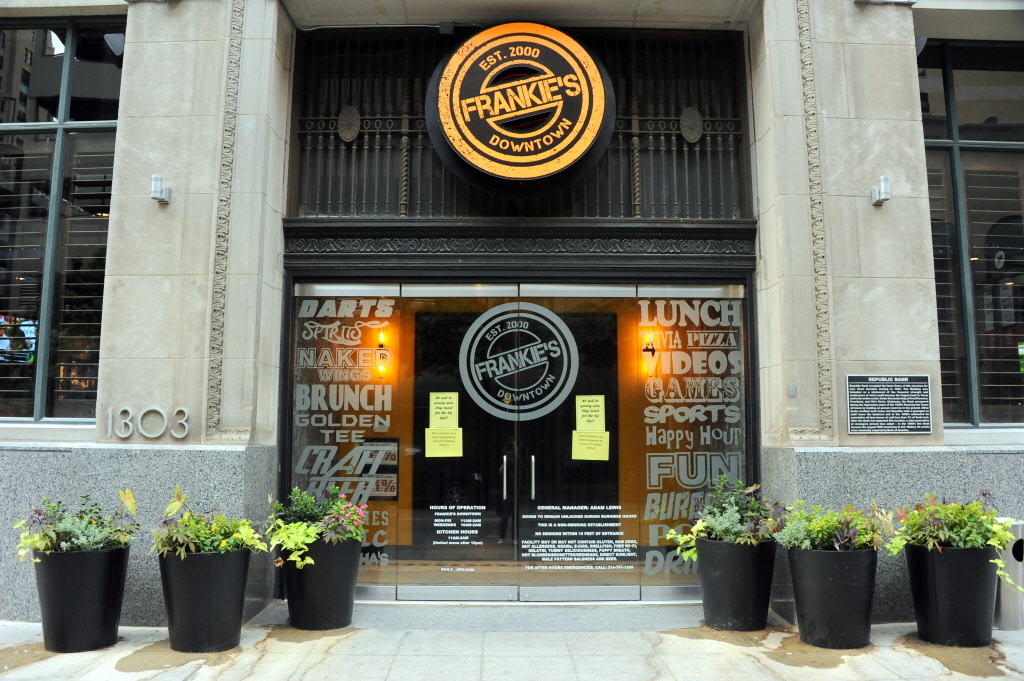 Frankie's sports bar, one of Dallas' best, left Uptown but has opened ...