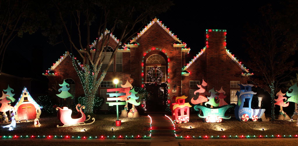 The top places to see Christmas lights in DallasFort Worth GuideLive