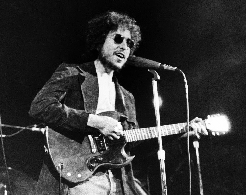 Listen to 75 Bob Dylan songs to celebrate his 75th birthday GuideLive