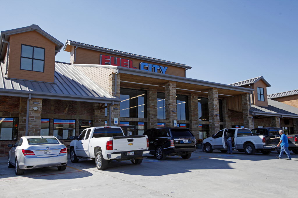 5 of Texas' craziest gas stations with longhorns, a