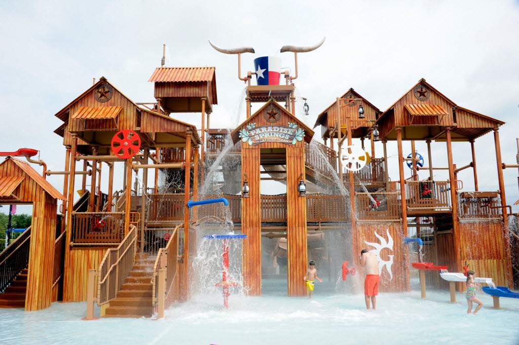 Staycations with a splash How Great Wolf Lodge, Paradise Springs and