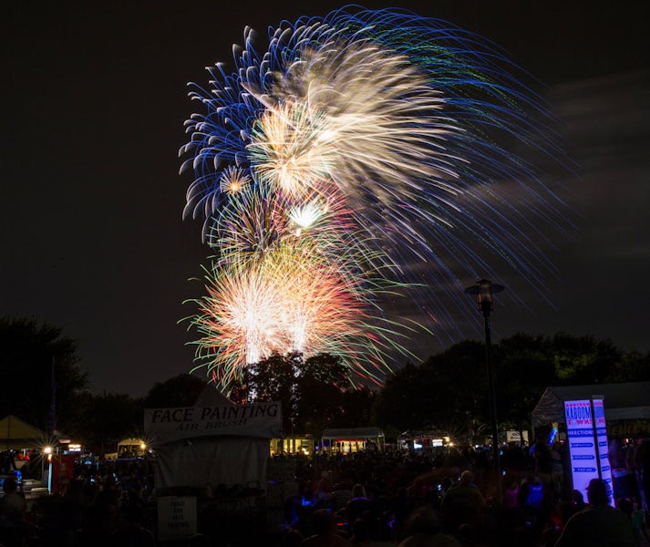 Make July 4 a blast in DallasFort Worth 30 fireworks, festivals and