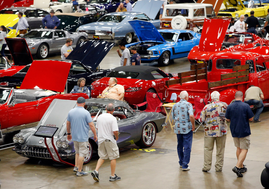 See the 10 most expensive cars at the Mecum Auction in Dallas
