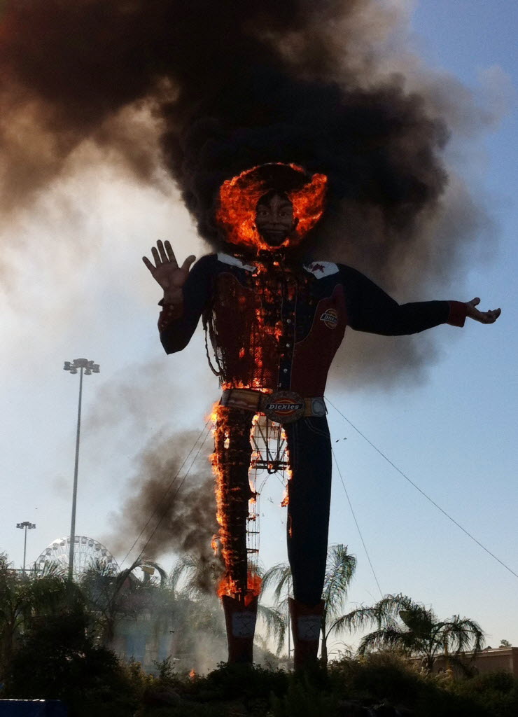 5 Years Ago Today Fans Mourned The Fiery Demise Of Big Tex A State Fair Icon Since 1952