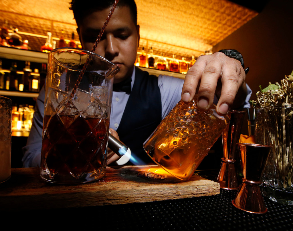 5 new bars and restaurants mean more change for Dallas' Lower