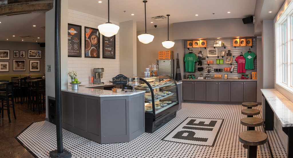 Founder of Pizza Patrón launches new Texas restaurant with a different